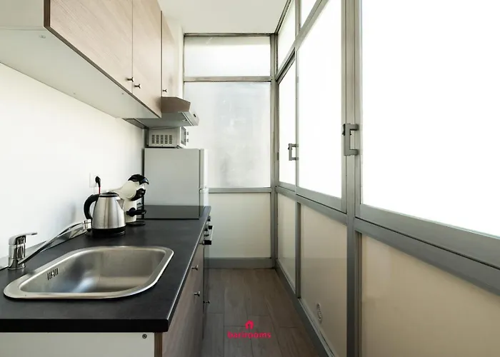 Pensjonat Barirooms - Melo 3*