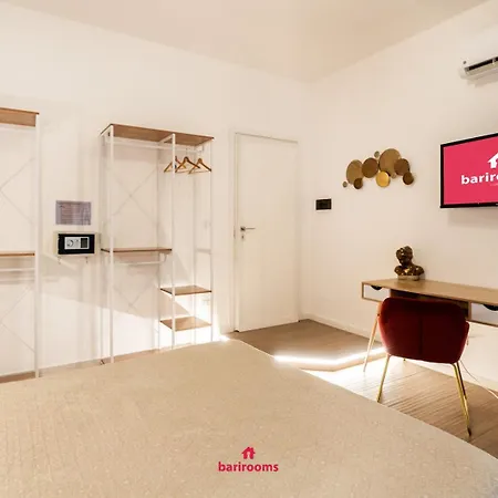 Barirooms - Melo * Bari